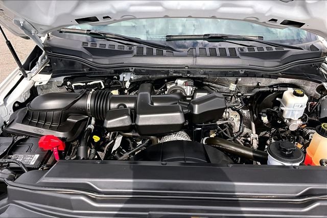 Used 2017 White Ford XL image 7