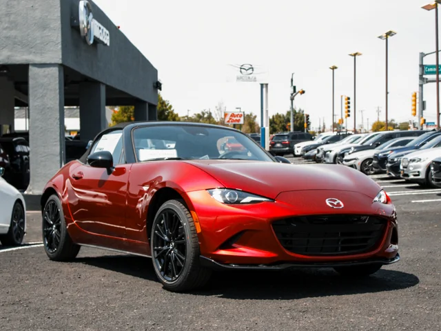 2026 Mazda MX-5 Miata Club