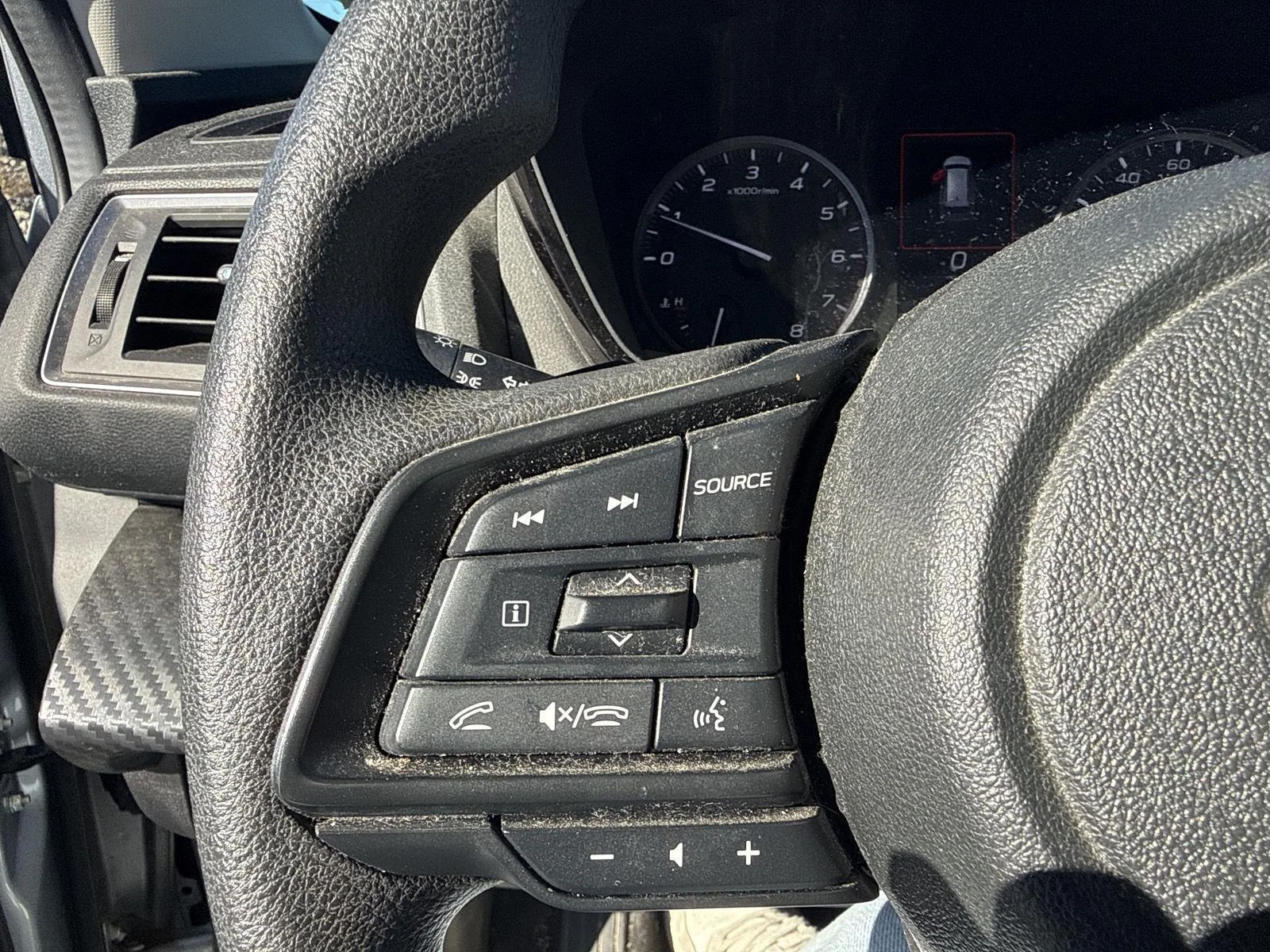 Used 2024 Ice Silver Metallic Subaru Base image 14