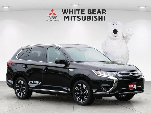 2018 Mitsubishi Outlander GT PHEV S-AWC's photo