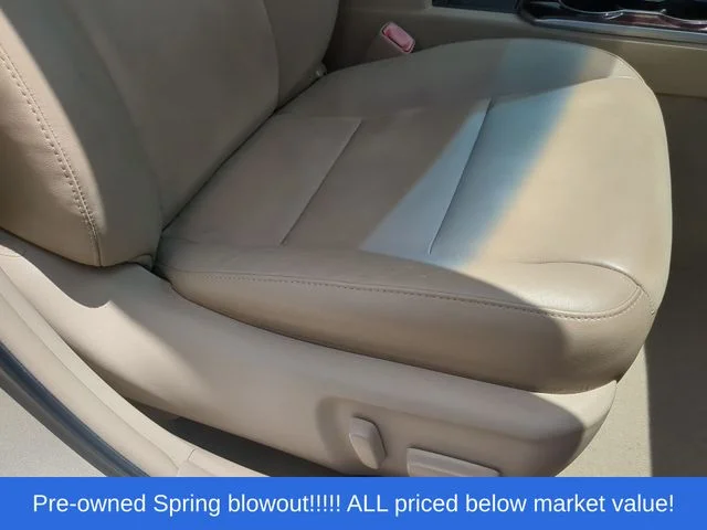 Used 2012 Beige Toyota XLE image 47