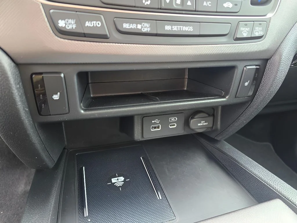 Used 2025 Black Honda RTL image 19