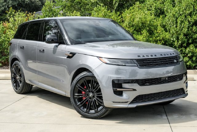 Used 2024  Land Rover Dynamic SE image 7