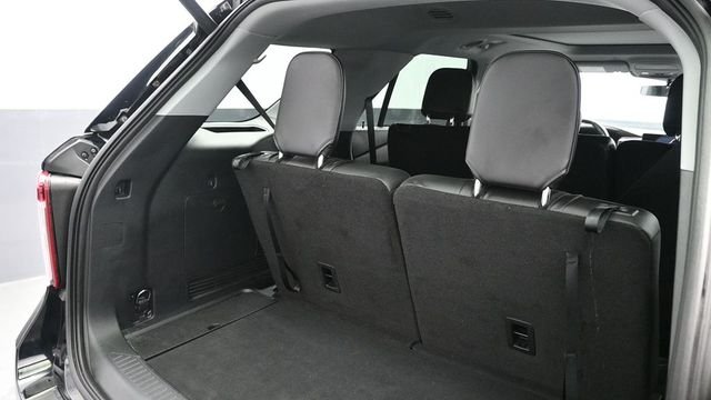 Used 2023 Black Ford XLT image 18