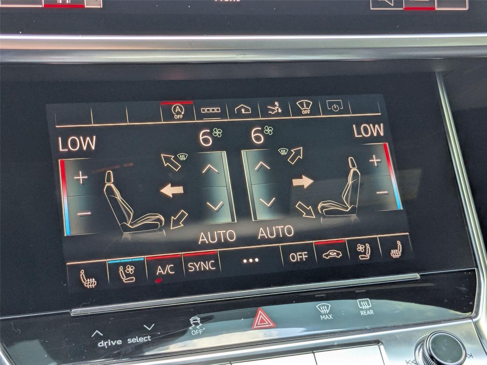 Used 2022 Sebring Black Crystal Effect AUDI  image 23