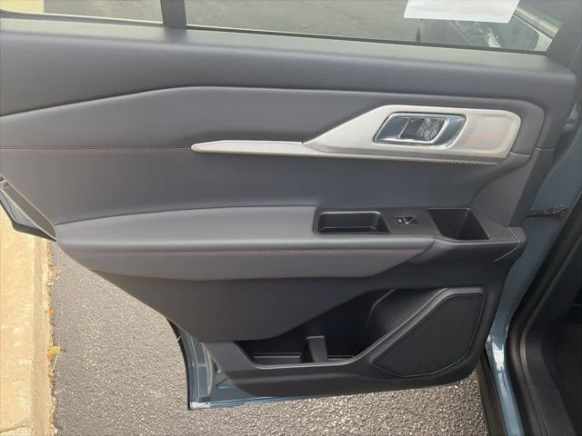 New 2026 Vapor Blue Metallic Ford Active image 43