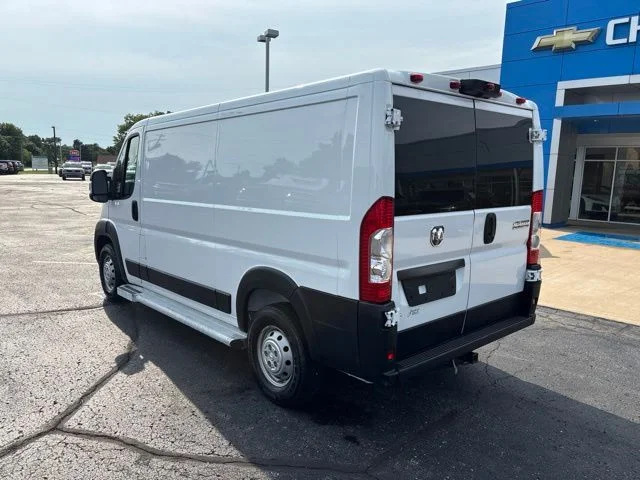 Used 2023 White Ram Base image 5