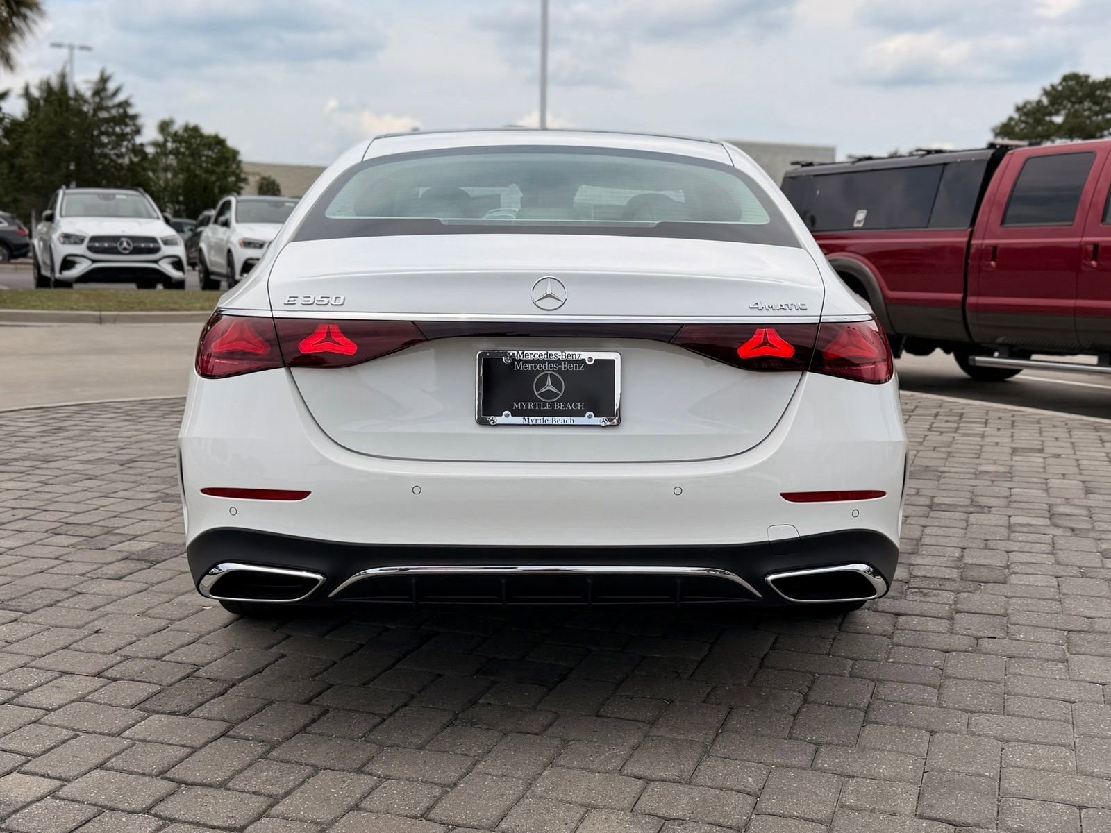 New 2026 Polar White Mercedes-Benz E 350 image 35
