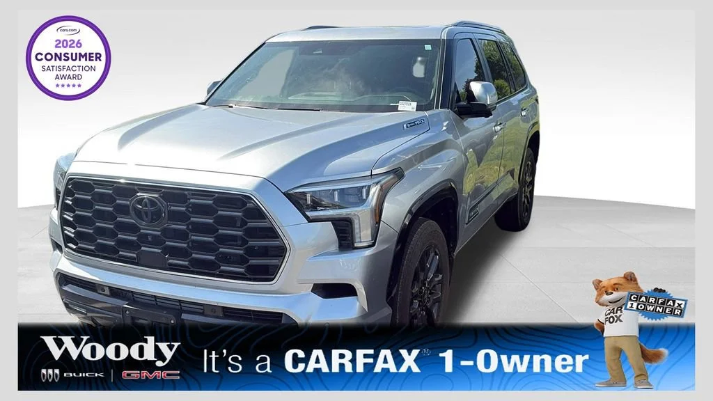 2025 Toyota Sequoia Platinum 4WD i-FORCE MAX Hybrid's photo