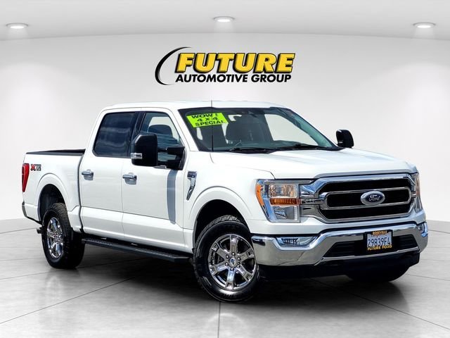 Used 2022  Ford XLT image 1