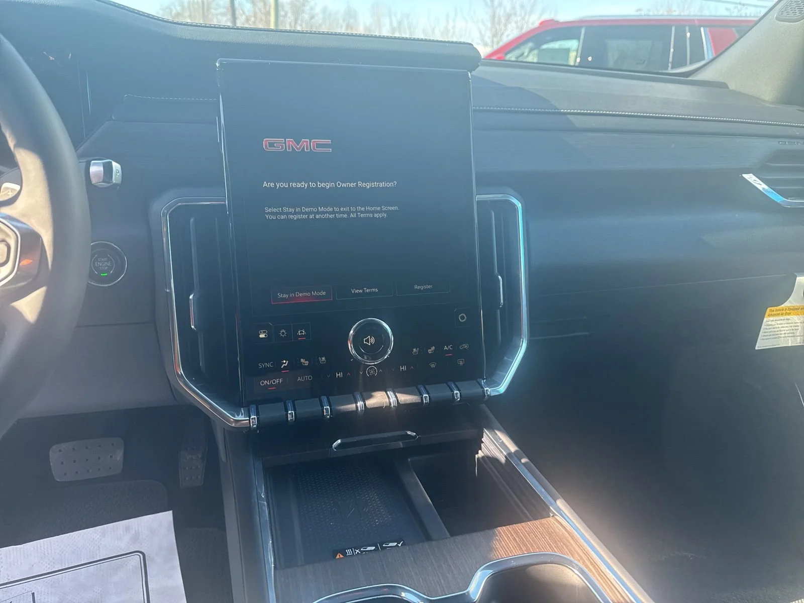 2026 GMC Acadia Denali - Photo 15