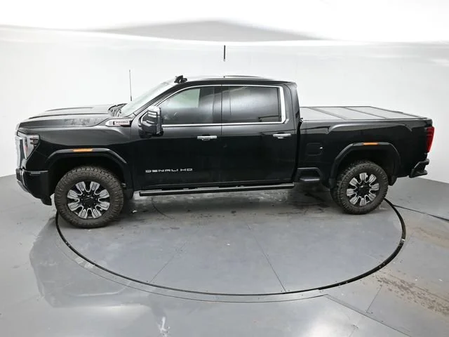 Used 2024 Onyx Black GMC Denali image 20