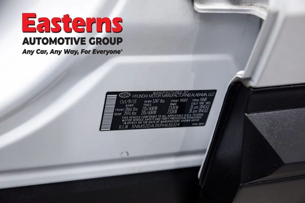 Used 2023 White Hyundai SEL image 35