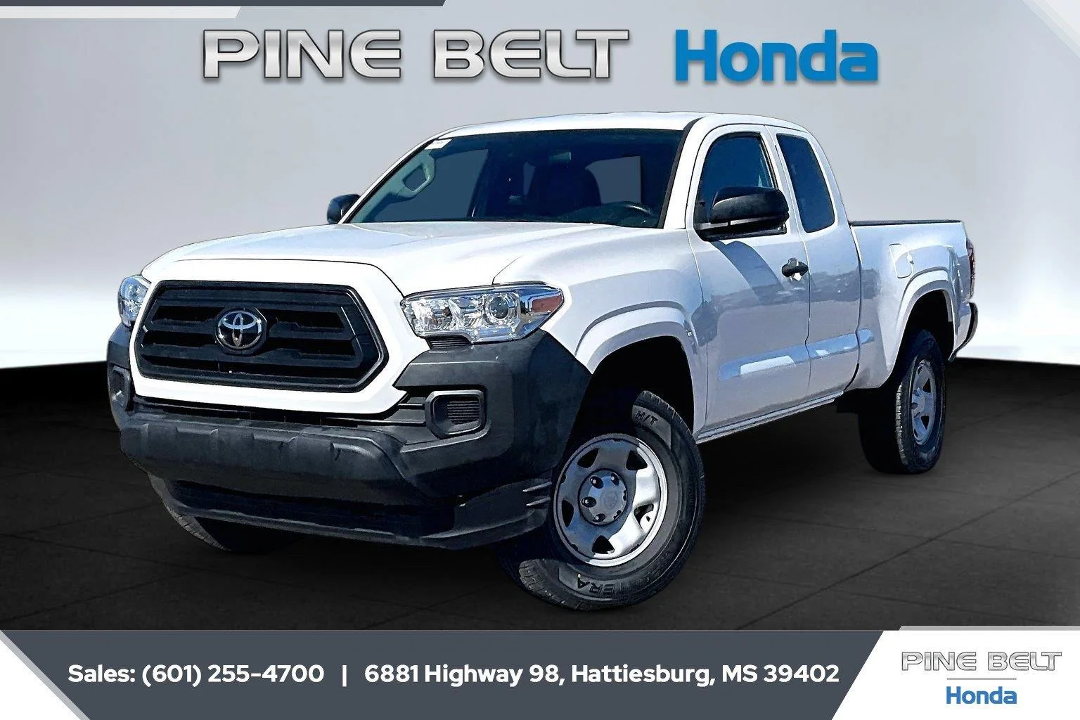 Used 2022 White Toyota SR image 10