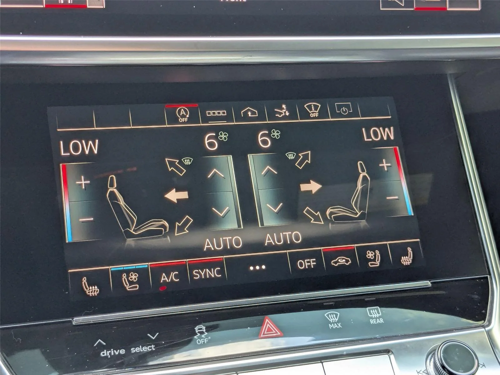 Used 2022 Sebring Black Crystal Effect AUDI  image 23