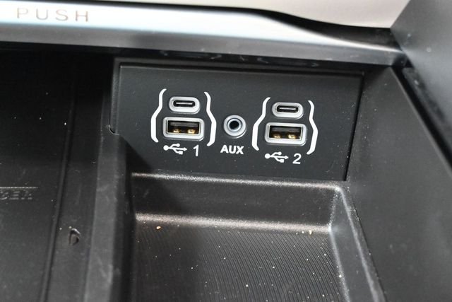 Used 2023 Black Chrysler Limited image 27