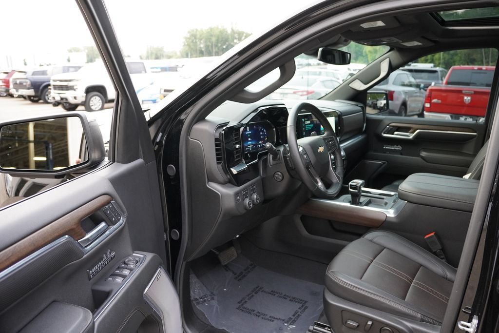 Certified Used 2024 Black Chevrolet High Country image 15