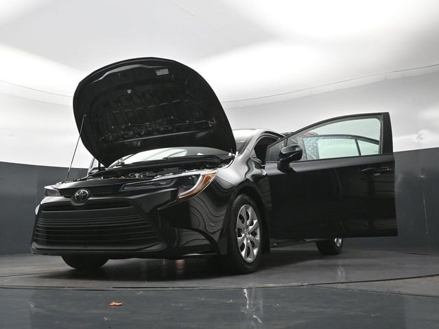 Used 2025 Midnight Black Metallic Toyota LE image 36