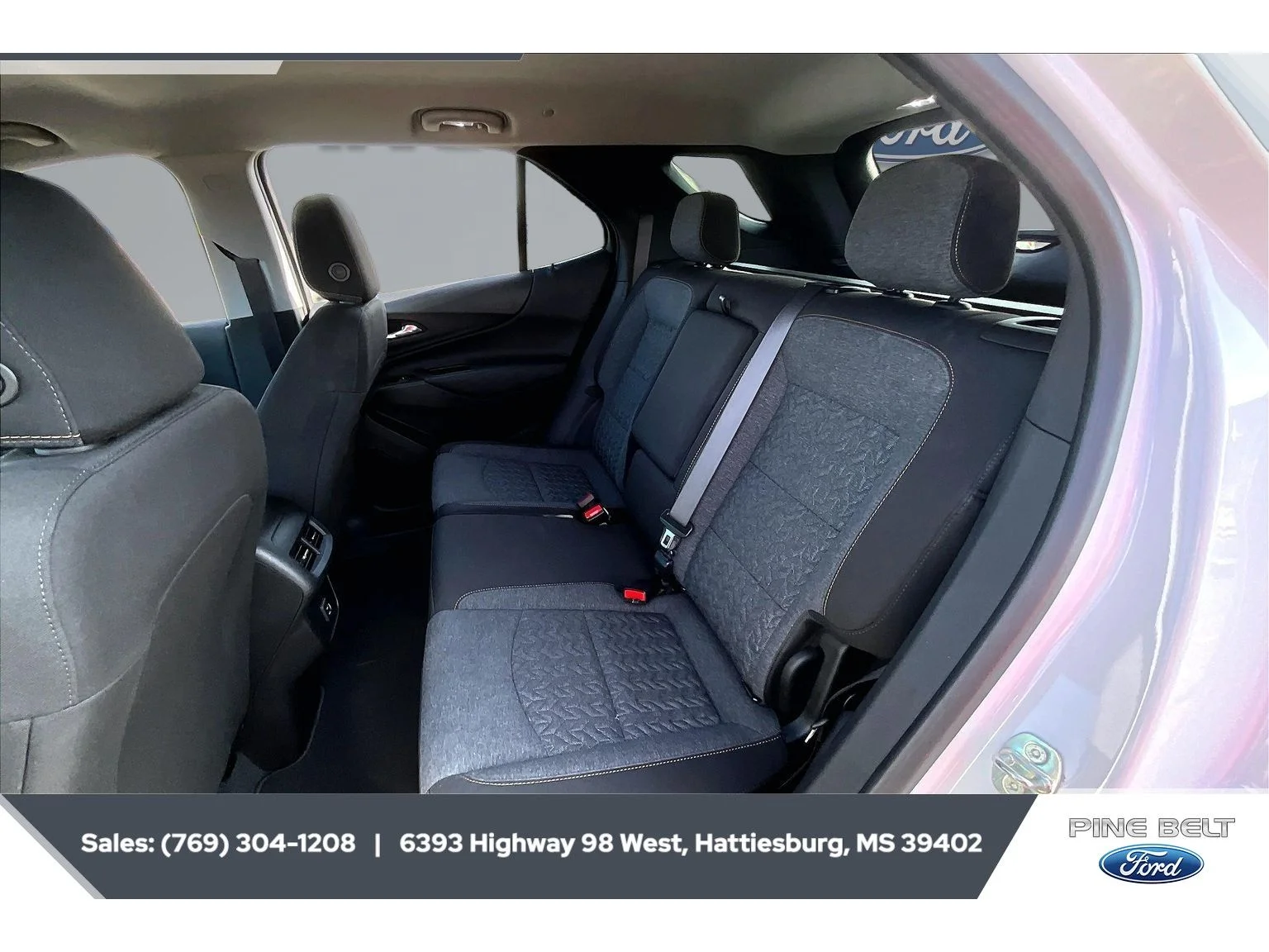 Used 2022 Summit White Chevrolet LT image 19