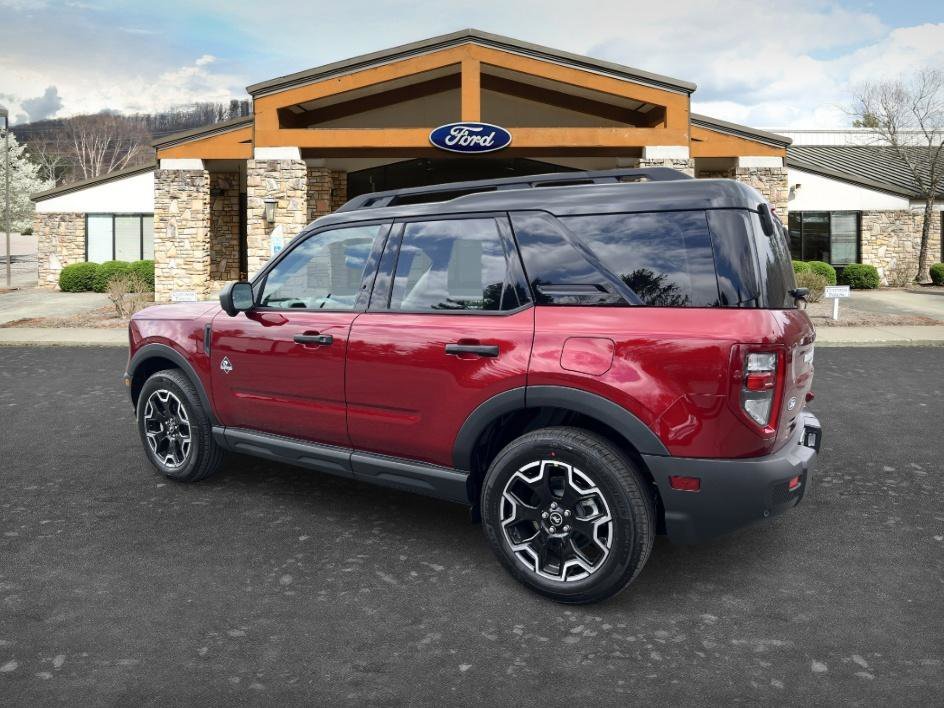 New 2026 Ruby Red Metallic Tinted Clearcoat Ford Outer Banks® image 6