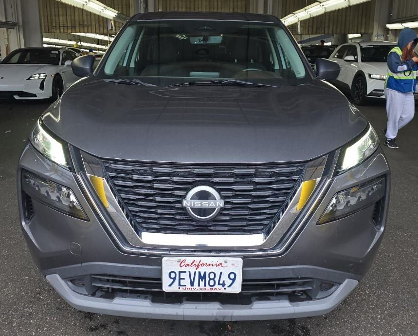 Used 2023 Nissan Rogue S with VIN 5N1BT3AA4PC777567 for sale in Kansas City