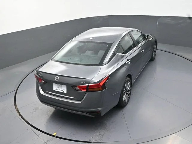 Used 2024 Gray Nissan 2.5 SV image 17