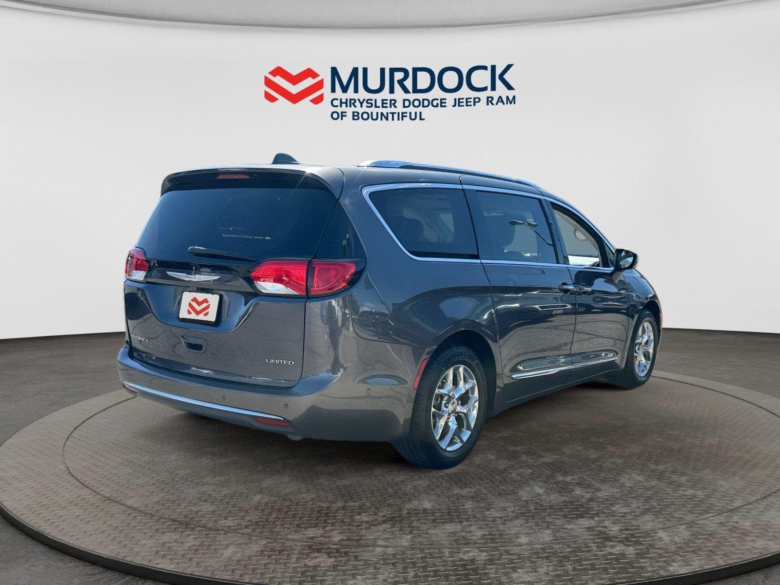 2017 Chrysler Pacifica Limited - Photo 10