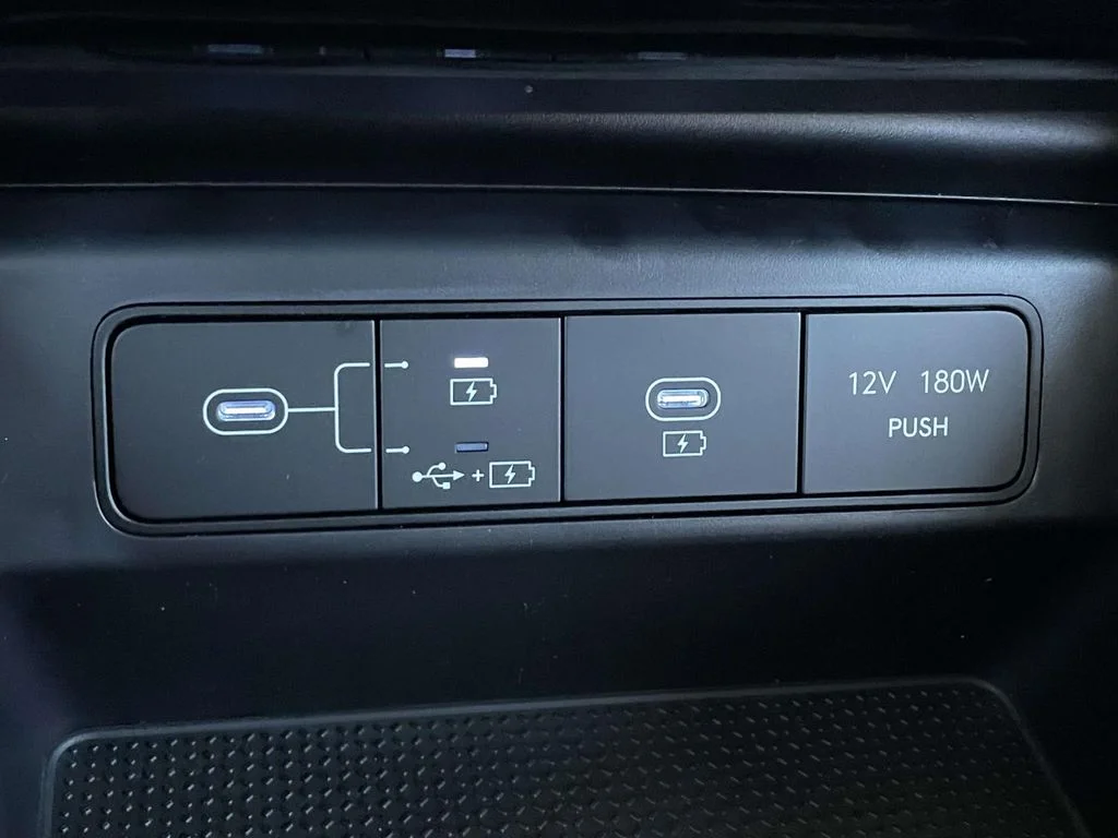 New 2026 White Hyundai SEL image 28