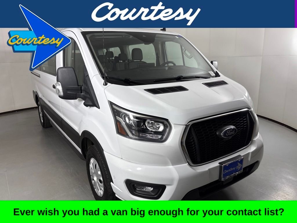 Used 2023 White Ford XLT image 1