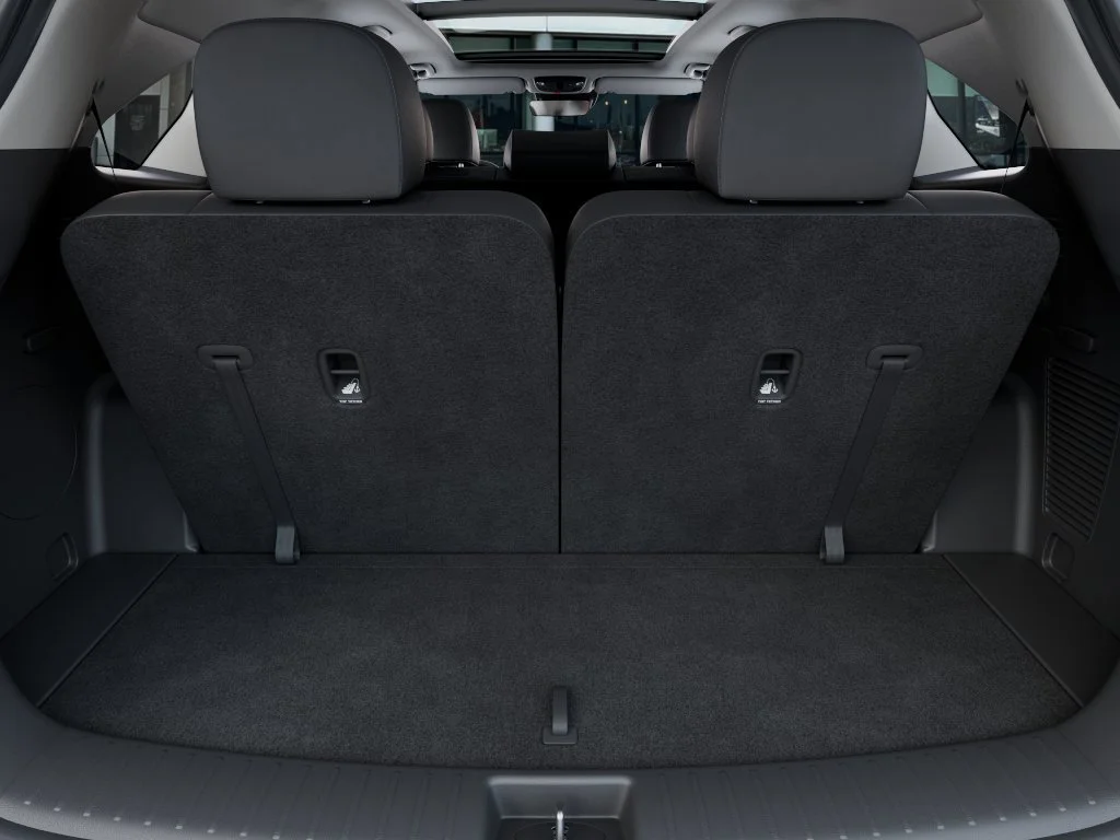 New 2026 Ivory Silver Kia S image 19