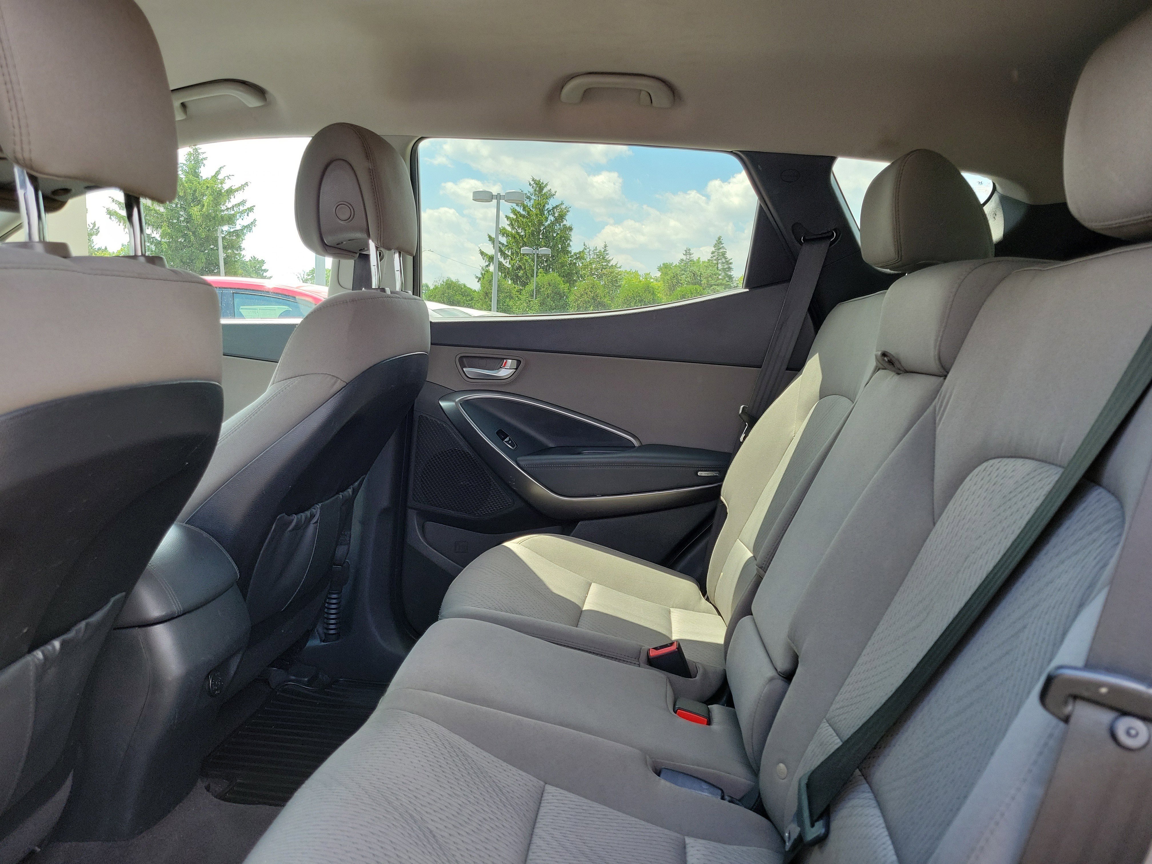 Used 2018 Mineral Gray Hyundai 2.4L image 11