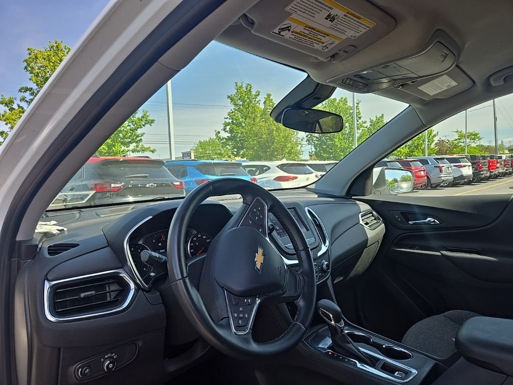 Used 2024 White Chevrolet LT image 2
