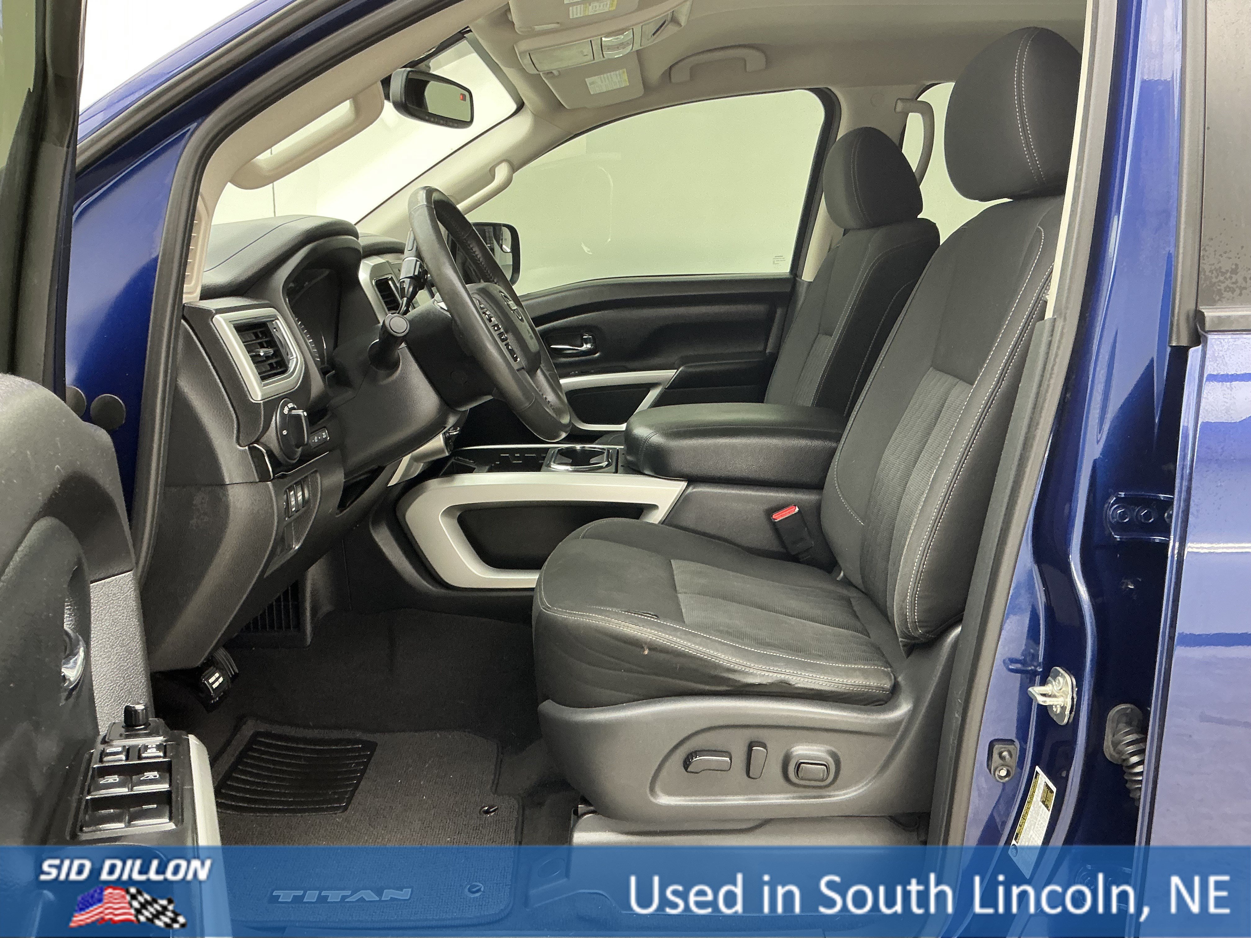 Used 2017 Deep Blue Pearl Nissan SV image 17