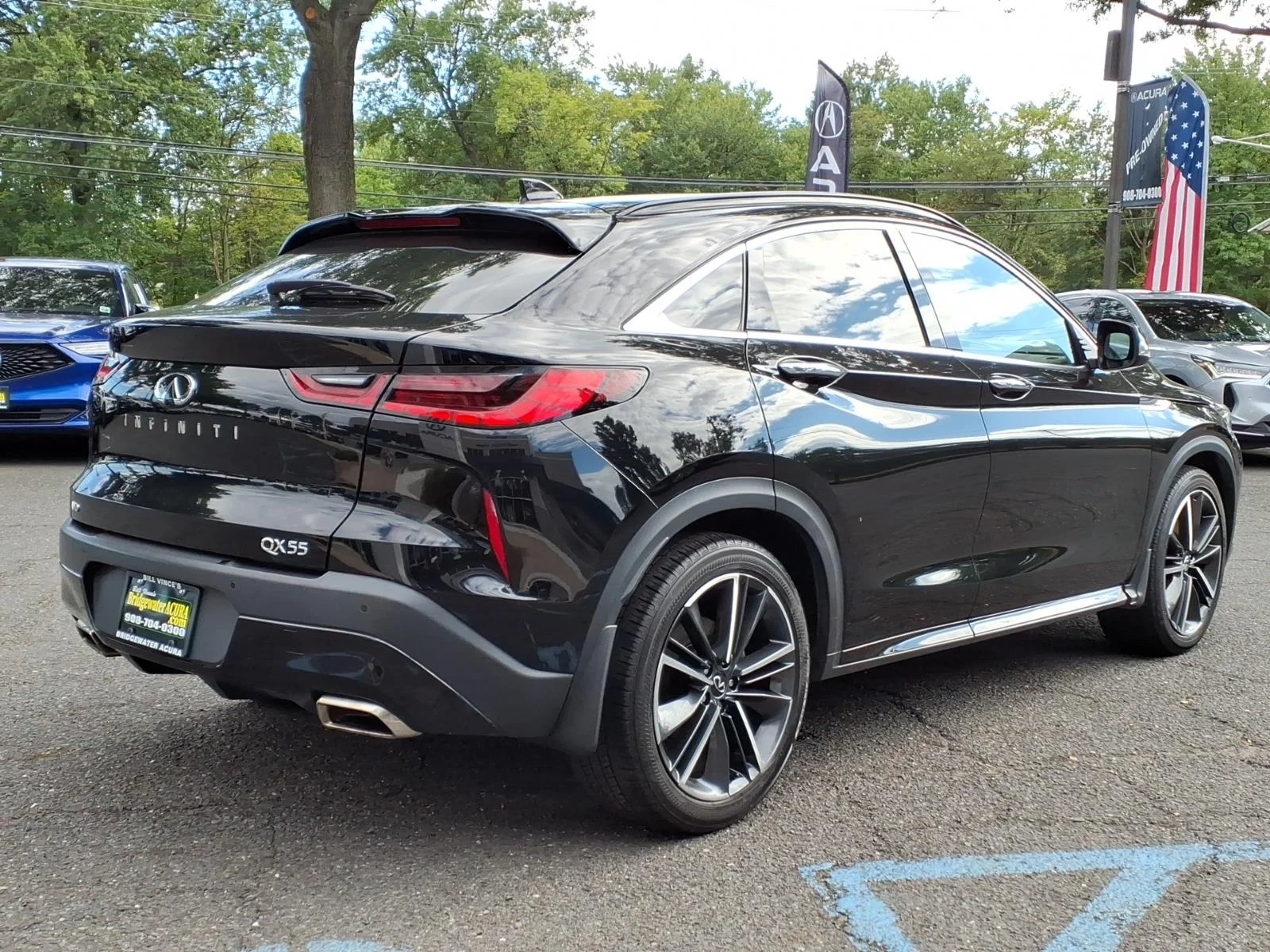 Used 2023 Black Obsidian INFINITI Luxe image 6