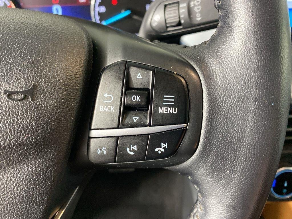 Used 2022 Blue Metallic Ford LARIAT image 19