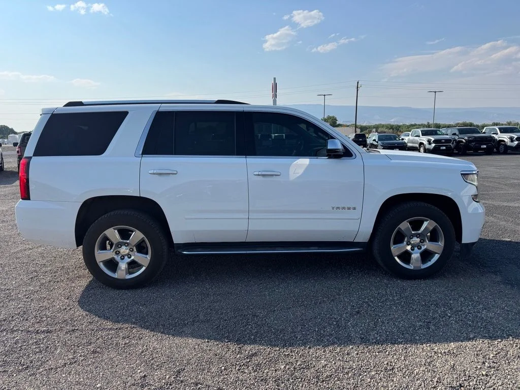 Used 2020 Summit White Chevrolet Premier image 10