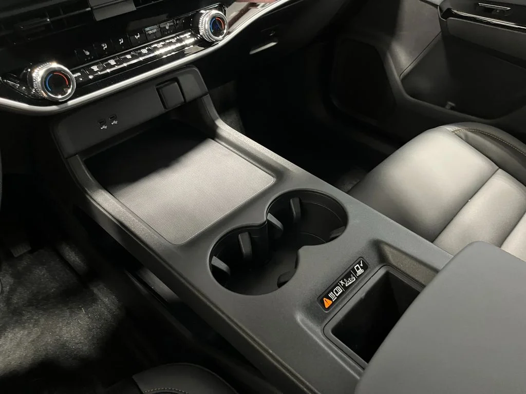 New 2026 Sonic Gray Pearl Honda Touring image 18