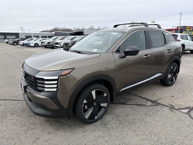 2026 Nissan Kicks 2.0 SR AWD's photo