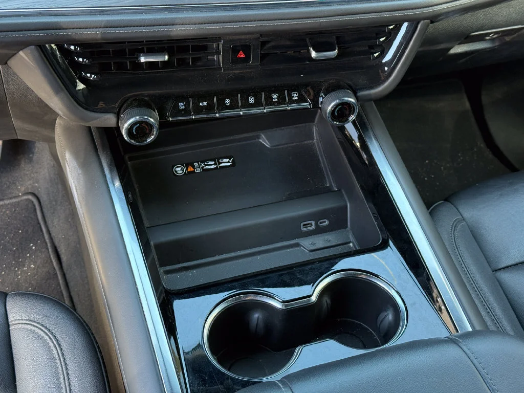 Used 2025 Sterling Gray Metallic Chevrolet LT image 7