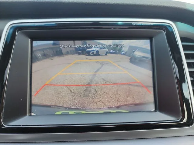 Used 2018 Blue Hyundai Sport image 25