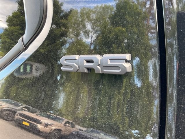 New 2026 Black Toyota SR5 image 31