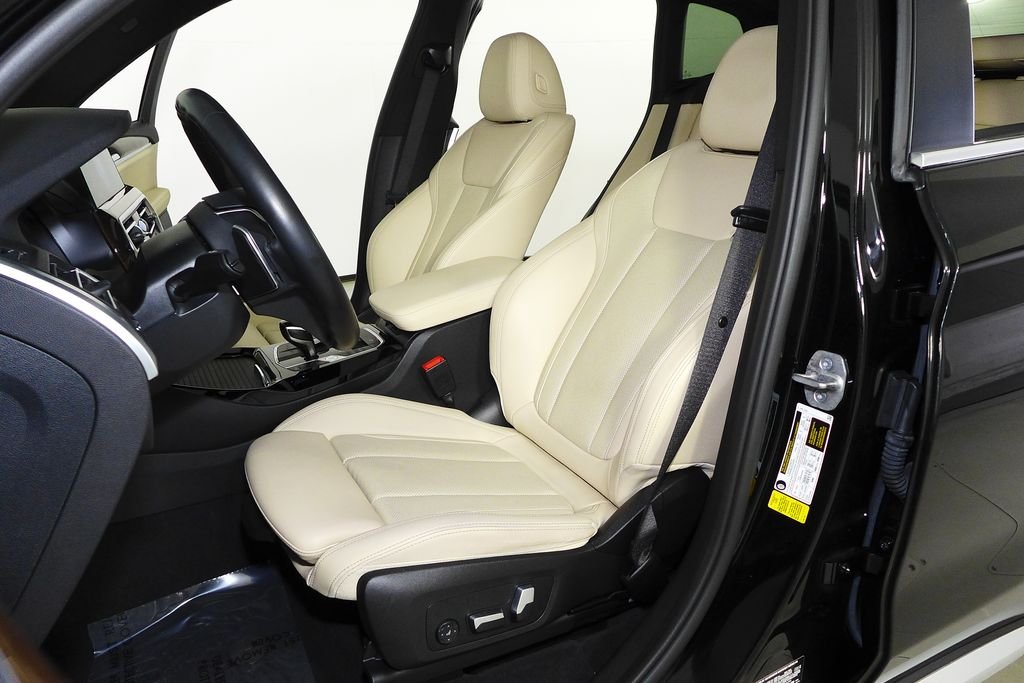 Used 2023 Jet Black BMW sDrive30i image 22
