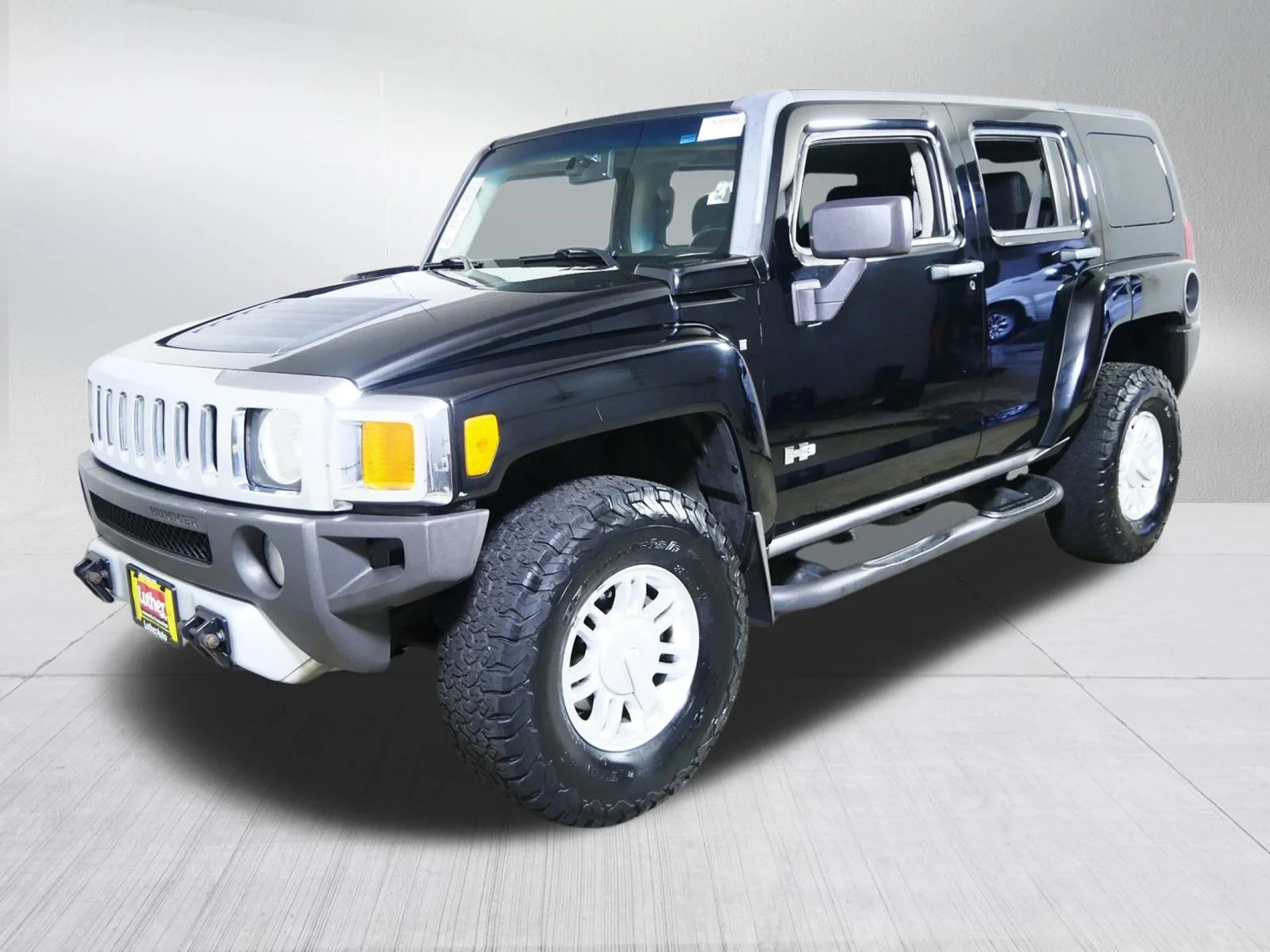 Used 2008 Black HUMMER SUV image 3