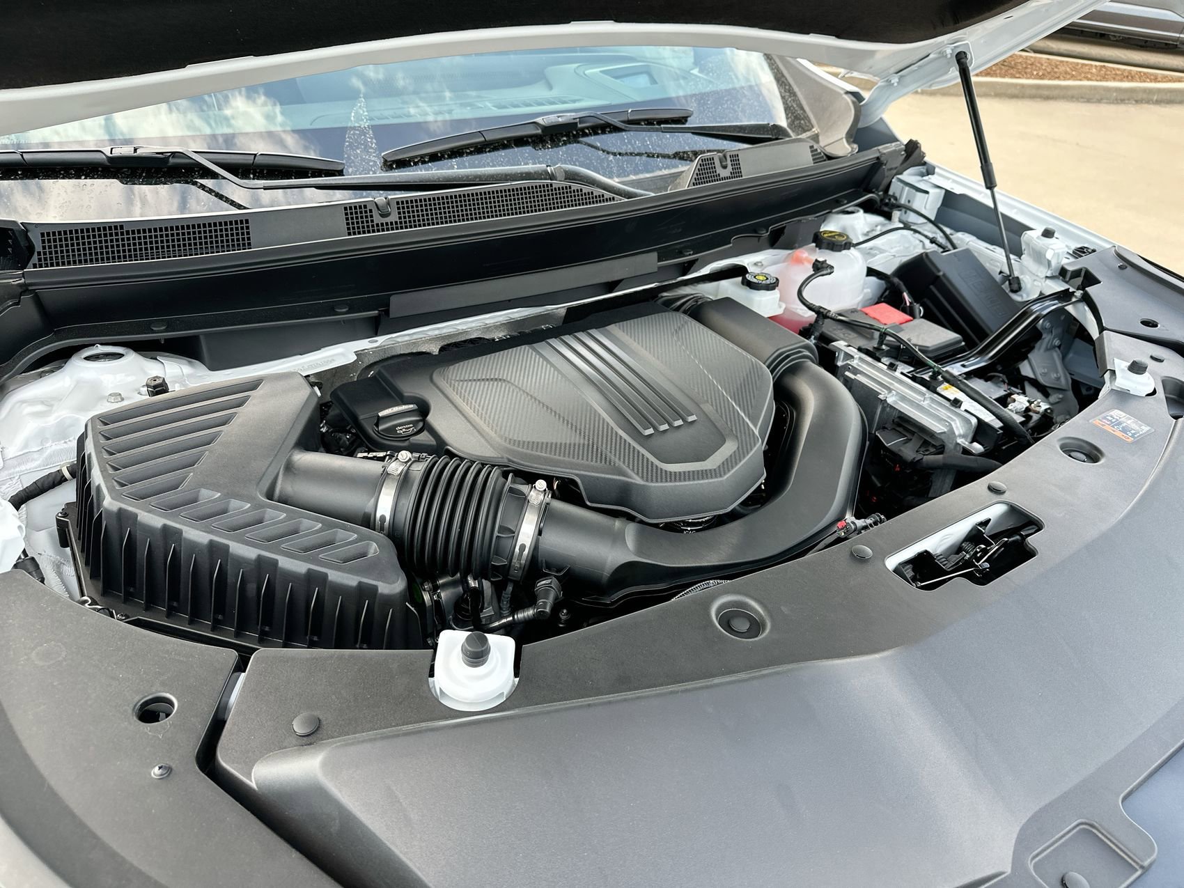 New 2026 Summit White Buick Sport Touring image 26