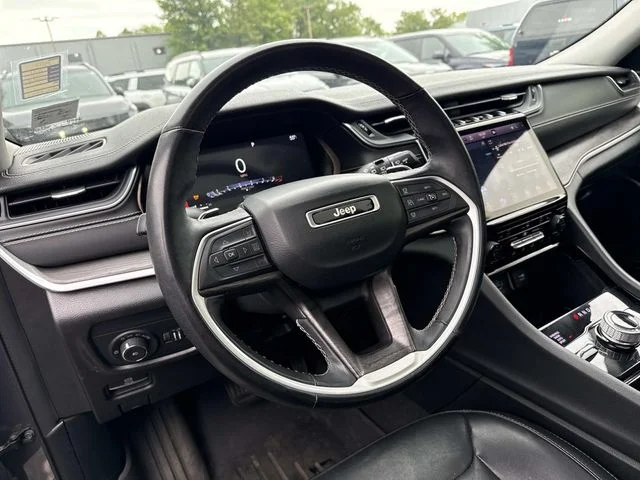 Used 2021 Gray Jeep Limited image 2
