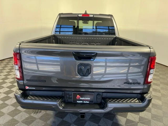 Certified Used 2023 Gray Ram Big Horn/Lone Star image 6