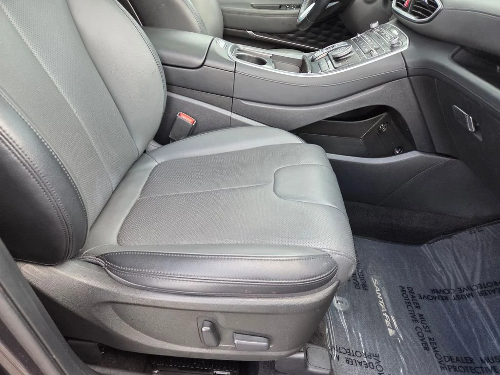 Used 2023 Gray Hyundai SEL image 28