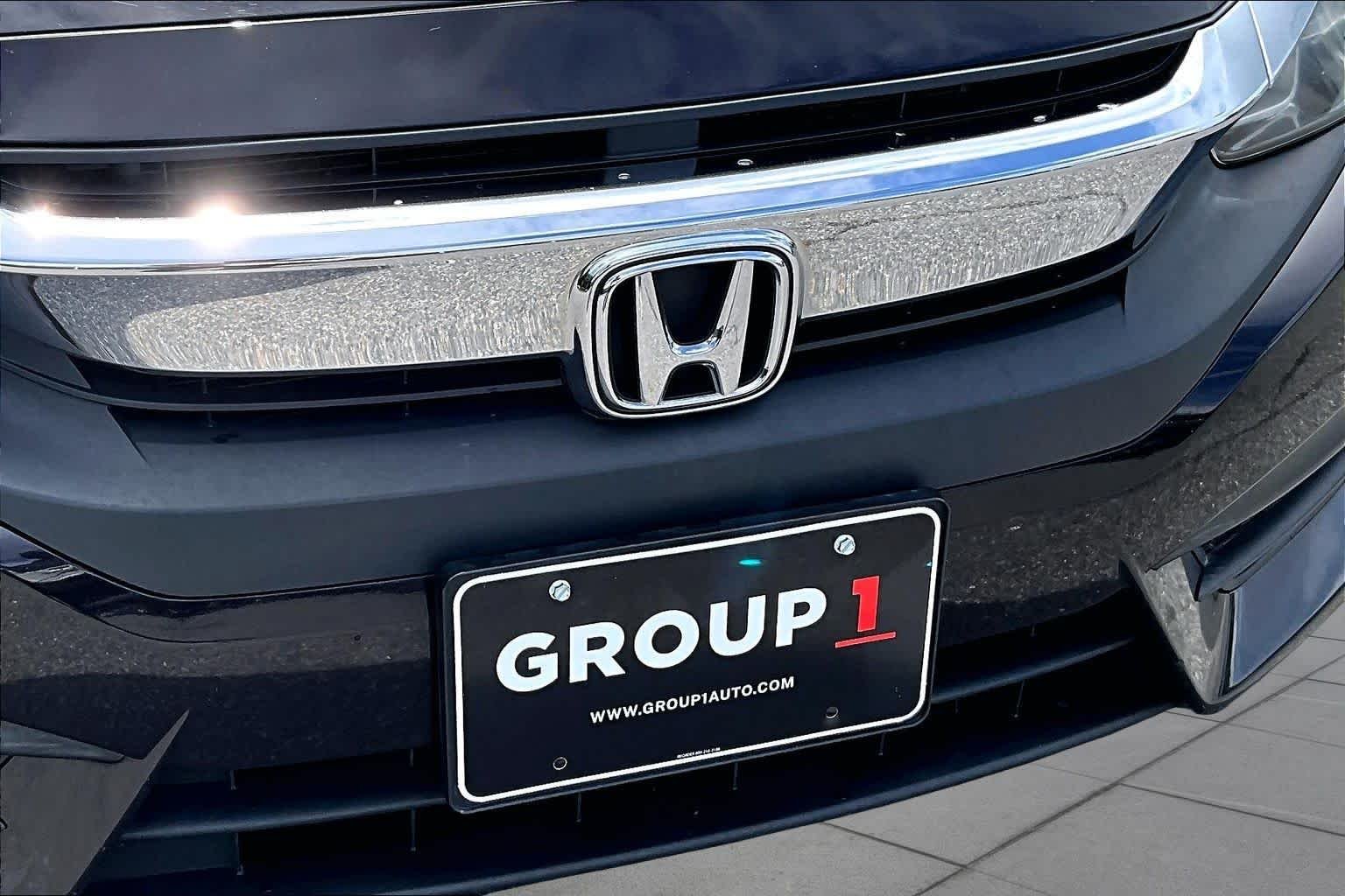 Used 2016  Honda LX image 29