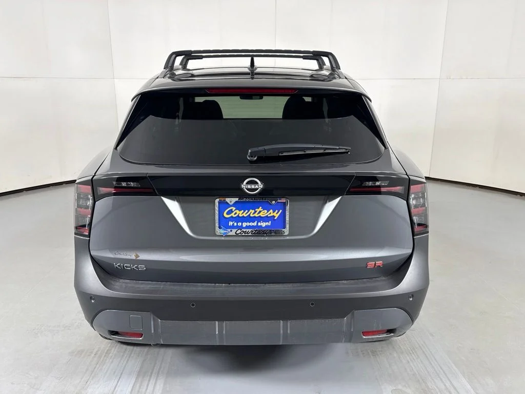 2026 Nissan KICKS SR - Photo 7
