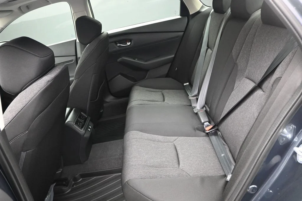 New 2026 Meteorite Gray Metallic Honda SE image 11